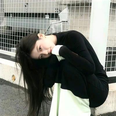 夜晚某处